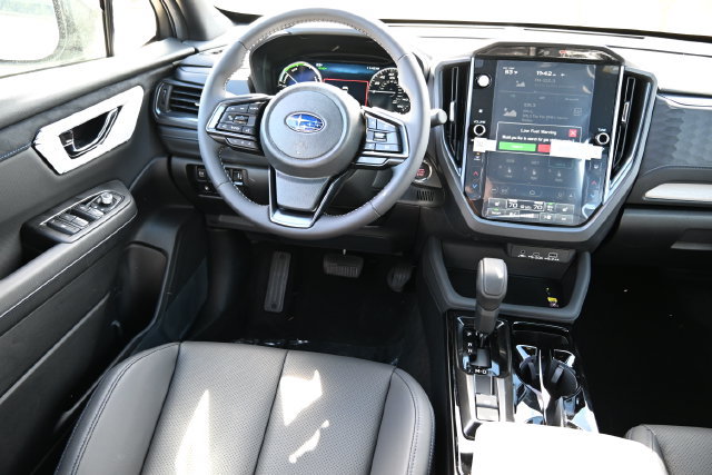 New 2026 Subaru Forester Touring AWD/4WD image 9