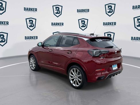 Used 2024 Buick Encore GX Avenir w/ Avenir Convenience Package FWD image 7