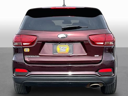 Used 2019 Kia Sorento FWD image 4