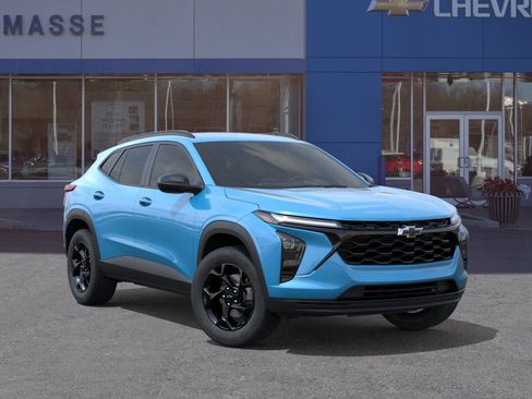 New 2026 Chevrolet Trax LT w/ Driver Confidence Package FWD image 7