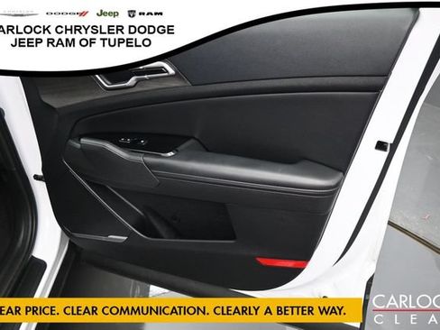 Used 2023 Kia Sportage X-Line w/ X-Line Premium Package AWD/4WD image 40