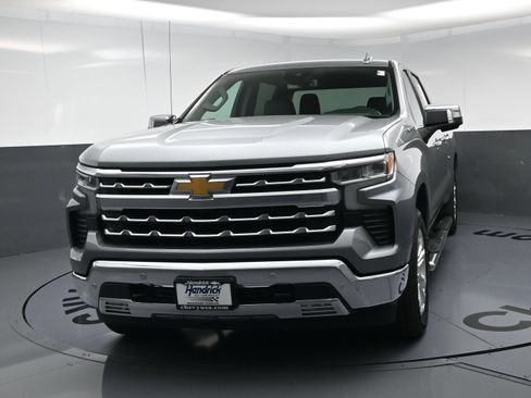 Used 2023 Chevrolet Silverado 1500 LTZ AWD/4WD image 5