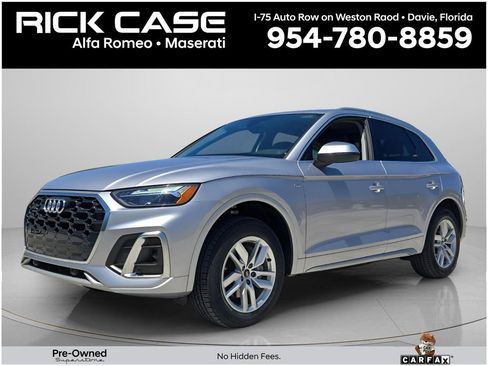 Used 2023 Audi Q5 2.0T Premium w/ Convenience Package AWD/4WD image 1