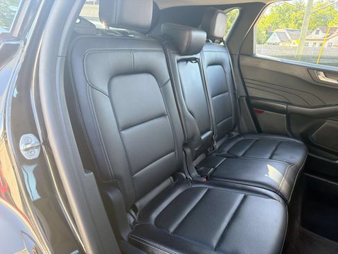 Used 2022 Ford Escape SEL AWD/4WD image 25