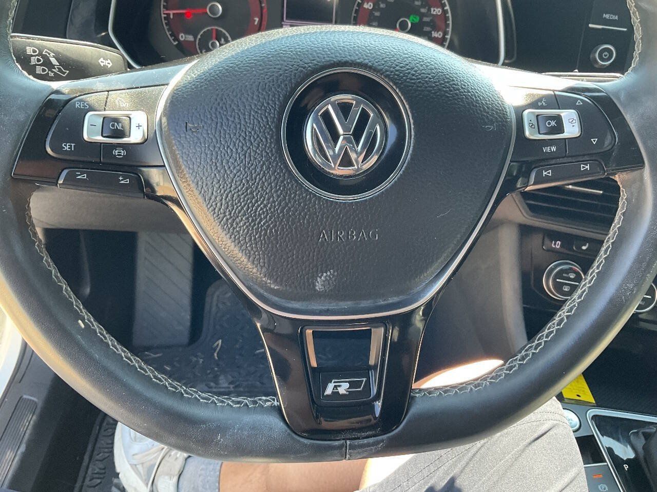 Used 2019 Volkswagen Jetta R-Line FWD image 16