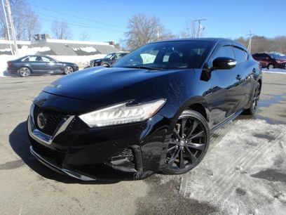 Used 2020 Nissan Maxima SR w/ Sport Mat Group