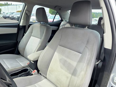 Used 2014 Toyota Corolla LE FWD image 38