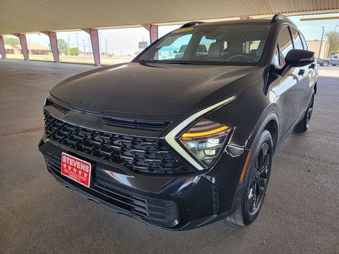 Used 2025 Kia Sportage X-Line w/ Premium Package AWD/4WD image 3