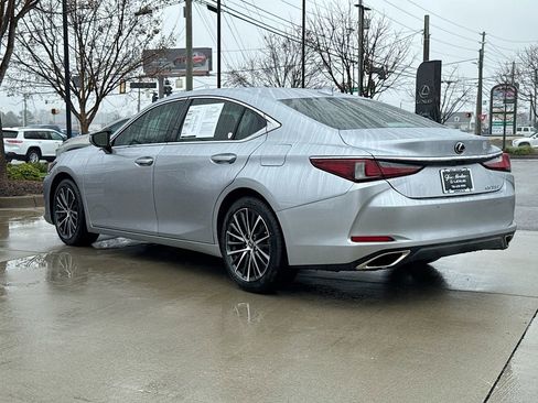 Used 2024 Lexus ES 350 w/ Premium Package image 6