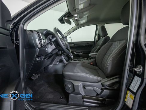 Used 2025 Ford Ranger XLT w/ FX4 Off-Road Package AWD/4WD image 11