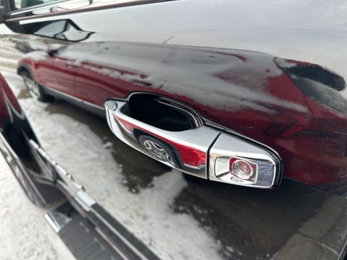 Used 2022 GMC Canyon Denali image 14