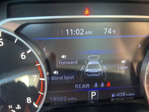 Used 2025 Nissan Altima 2.5 SV image 11