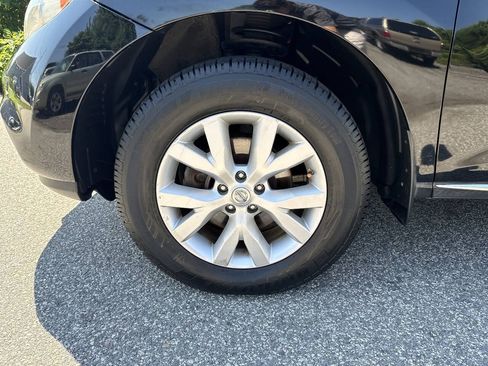 Used 2014 Nissan Murano S FWD image 19