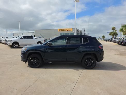 New 2026 Jeep Compass Latitude AWD/4WD image 11