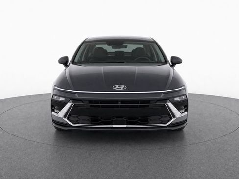 Used 2025 Hyundai Sonata Limited FWD image 10