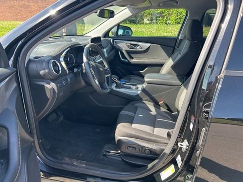 Used 2024 Chevrolet Blazer LT w/ Convenience Package image 9