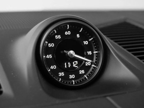 New 2025 Porsche Cayenne S image 91