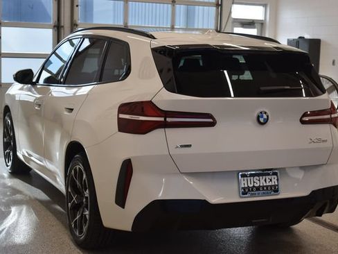 Used 2025 BMW X3 xDrive30i AWD/4WD image 10