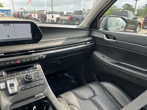 Used 2025 Hyundai Palisade Limited image 29