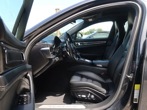 Used 2018 Porsche Panamera Turbo Sport Turismo AWD/4WD image 15