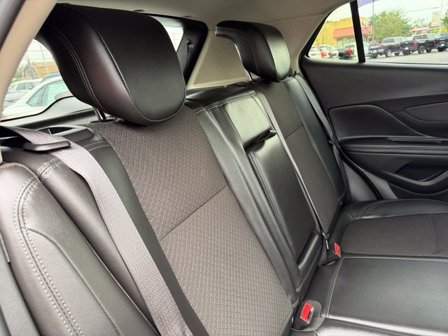 Used 2018 Buick Encore Preferred FWD image 18