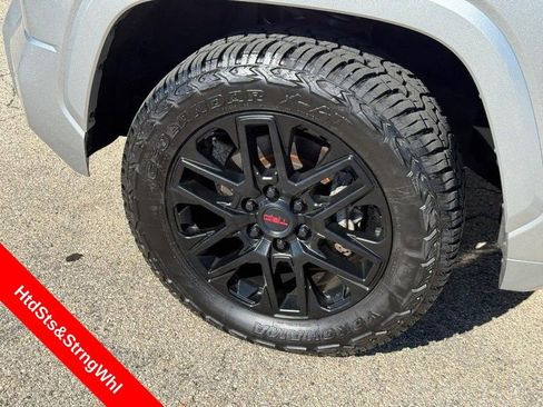 Used 2022 Toyota Tundra SR5 w/ TRD Sport Premium Package image 10