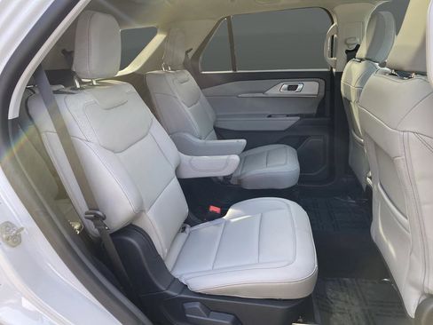 New 2026 Ford Explorer Active w/ Active Comfort Package image 41