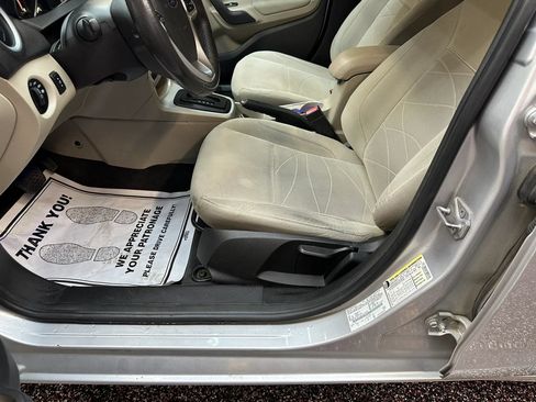 Used 2014 Ford Fiesta SE FWD image 15