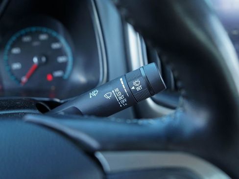 Used 2019 Chevrolet Colorado Z71 w/ Z71 Midnight Edition image 29