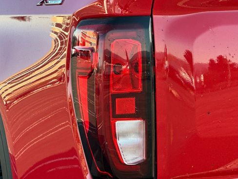 Used 2025 GMC Sierra 1500 Elevation w/ X31 Off-Road Package AWD/4WD image 49