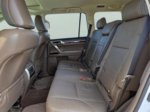 Used 2017 Lexus GX 460 460 image 10
