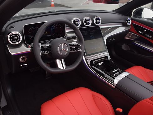 New 2026 Mercedes-Benz CLE 300 4MATIC Cabriolet image 18