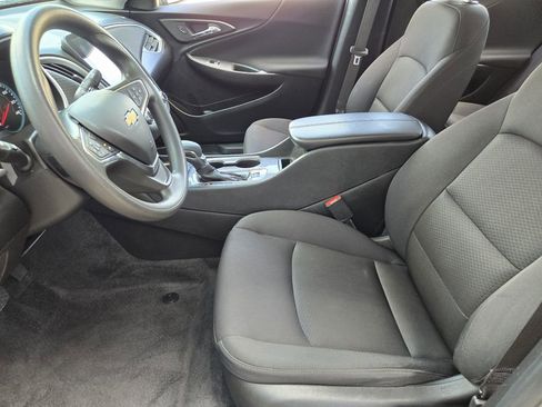 Used 2024 Chevrolet Malibu LT FWD image 8