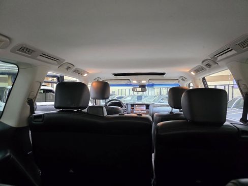 Used 2017 Nissan Armada SL w/ Moonroof Package RWD image 15