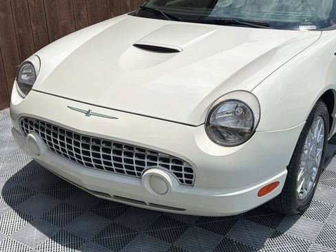 Used 2002 Ford Thunderbird RWD image 15