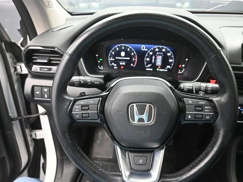 Used 2023 Honda Pilot Elite image 29
