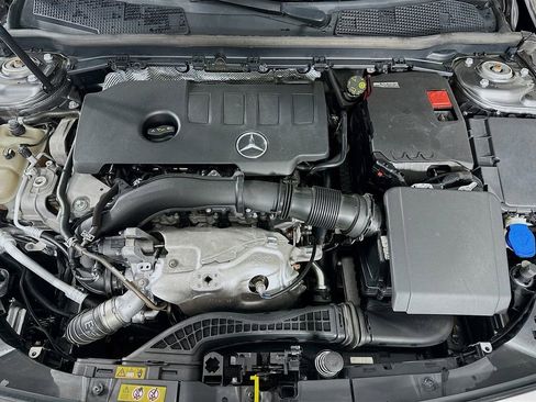 Used 2021 Mercedes-Benz A 220 4MATIC image 32