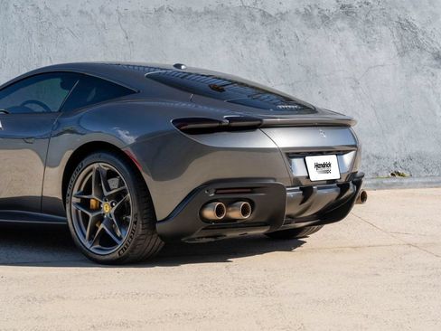 Used 2022 Ferrari Roma RWD image 24