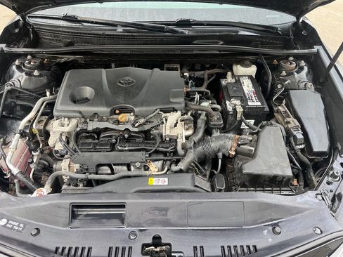 Used 2020 Toyota Camry LE w/ Cold Weather Package image 15