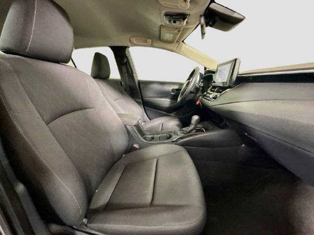 Used 2024 Toyota Corolla LE FWD image 27
