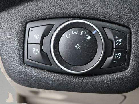 Used 2016 Ford Escape Titanium FWD image 21