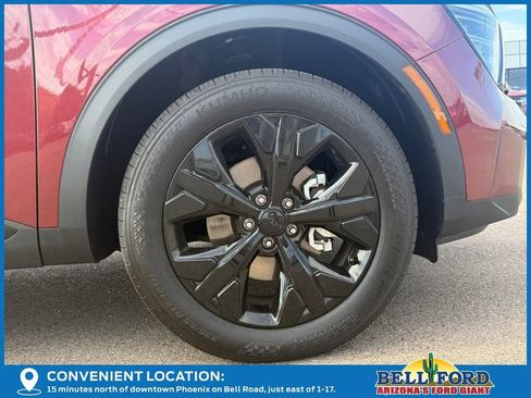 Used 2025 Kia Sportage X-Line w/ Premium Package AWD/4WD image 6