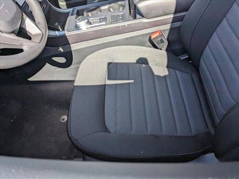 New 2024 Ford Edge SE image 4