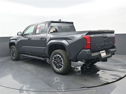 New 2025 Toyota Tacoma TRD Sport image 3