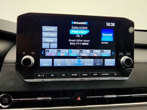 Used 2024 Mitsubishi Outlander SE image 16