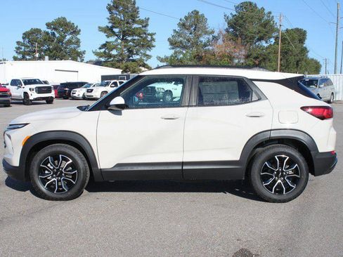 New 2026 Chevrolet TrailBlazer ACTIV w/ Convenience Package image 4