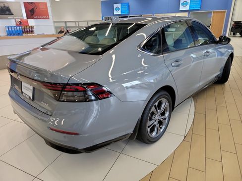 New 2026 Honda Accord EX-L image 26