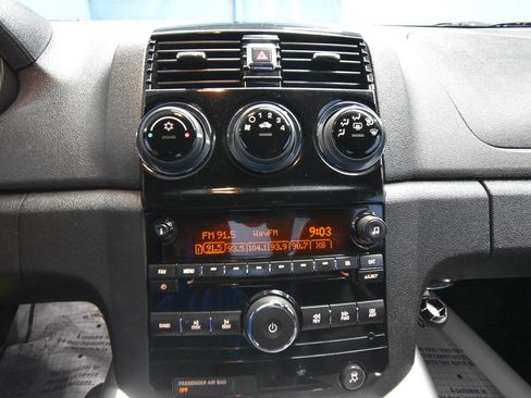 Used 2009 Saturn Sky Ruby Red image 16