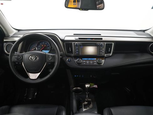 Used 2013 Toyota RAV4 Limited AWD/4WD image 16