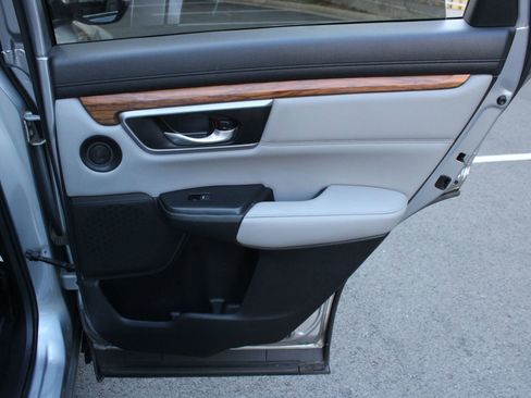 Used 2017 Honda CR-V EX-L image 27